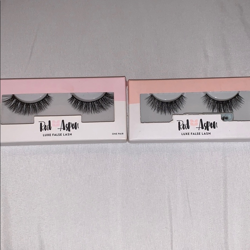 makeup - Picture 3 of 5